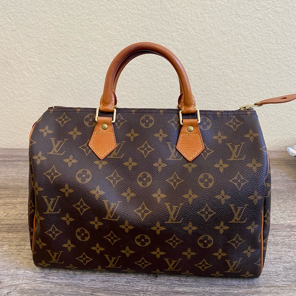 Louis Vuitton Speedy 30